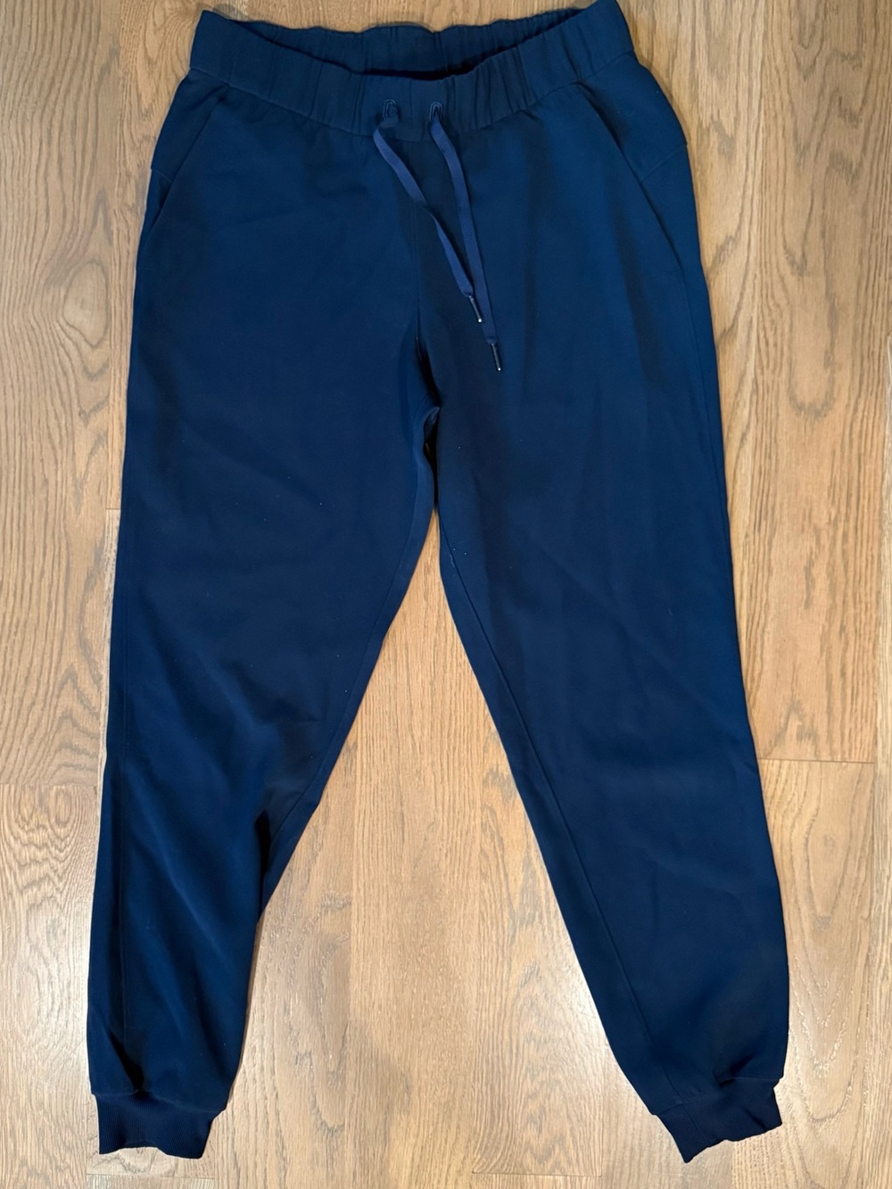 Lululemon Women’s Size 6 Navy Jogger Pants - Casual Drawstring Comfort